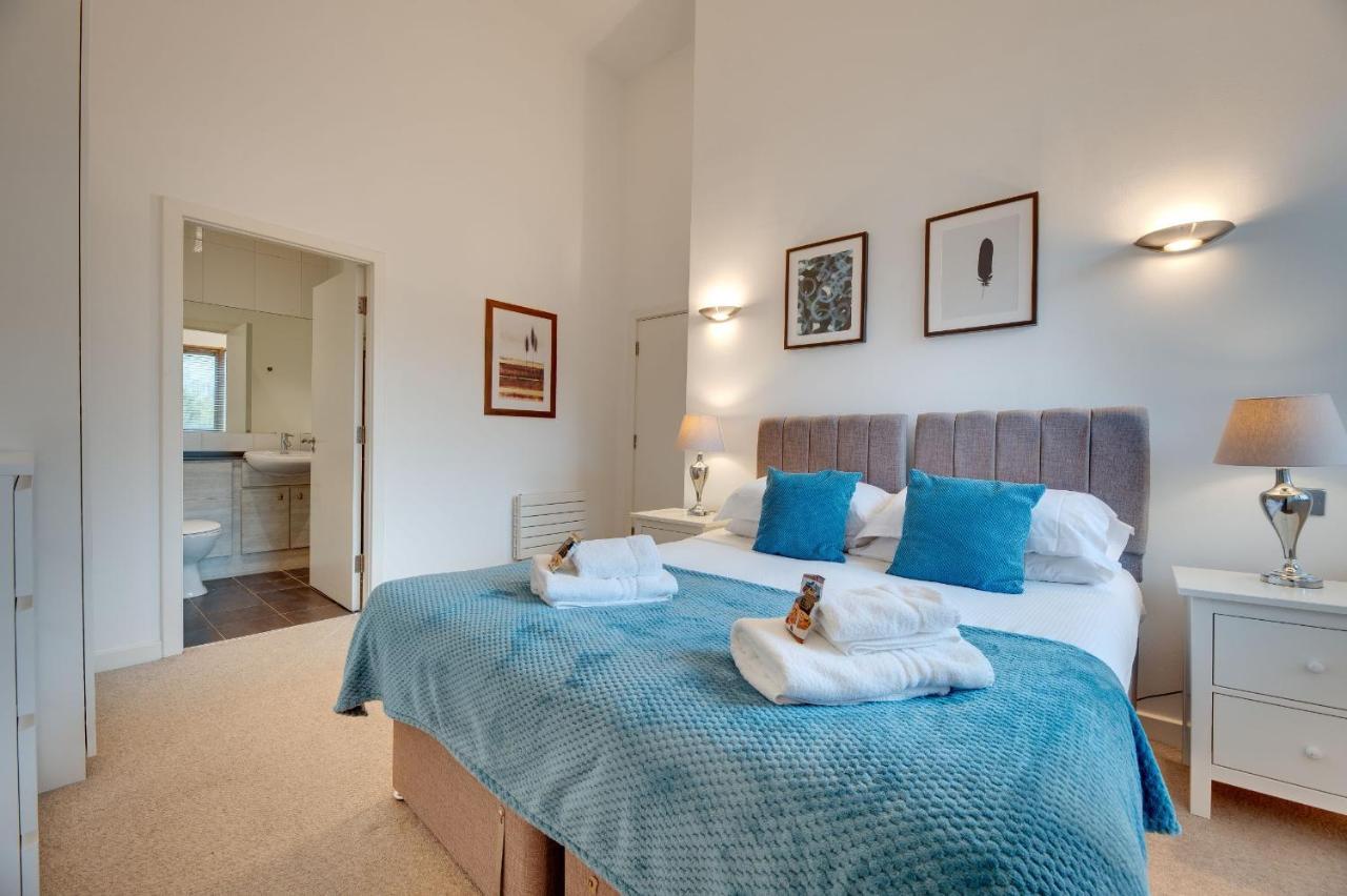 Crown Apartments 1C By Week2Week Newcastle upon Tyne Eksteriør bilde